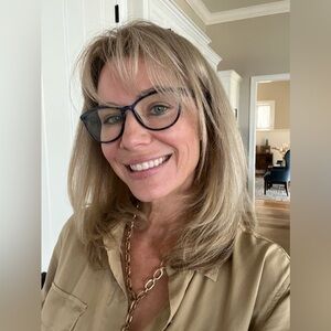 Meet your Posher, Heather